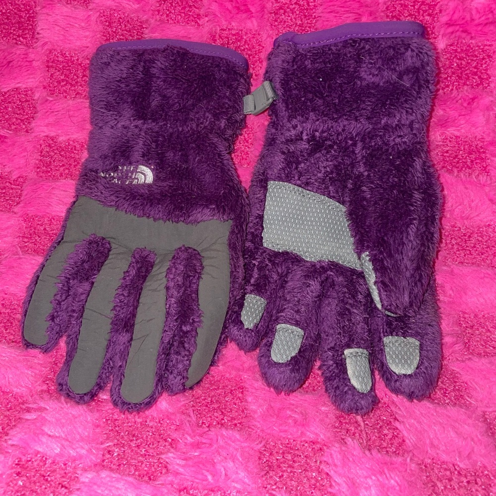 The North Face Purple Fleece Gloves